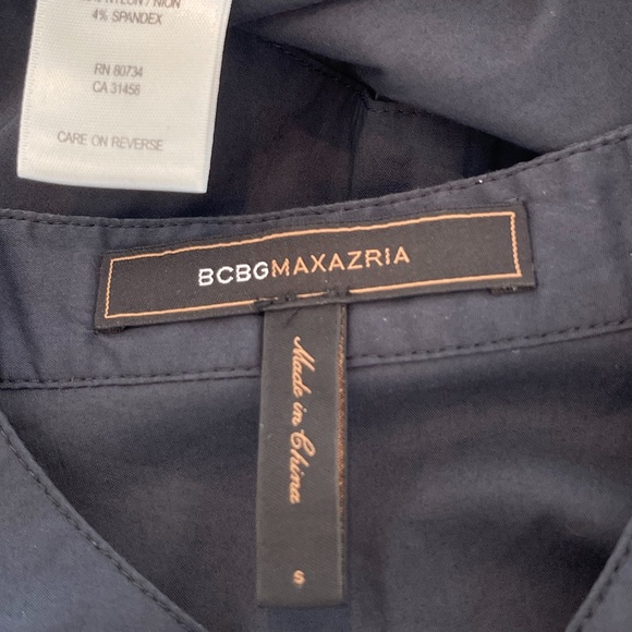 BCBG NAVY BLUE COTTON CAP SLEEVE BELTED COTTON TOP SMALL - Picture 16 of 16